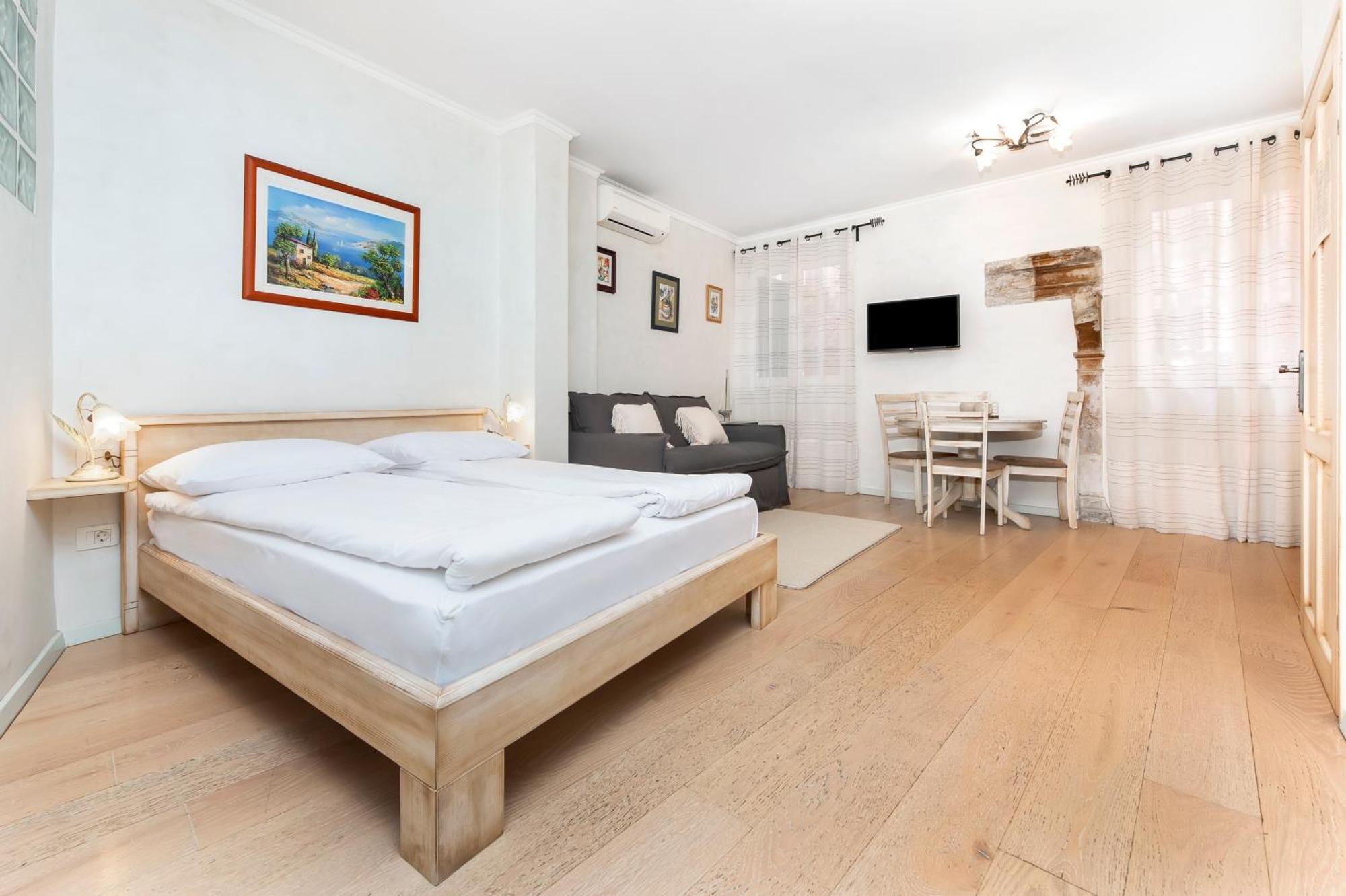 Casa Matteotti Apartment Rovinj Bagian luar foto
